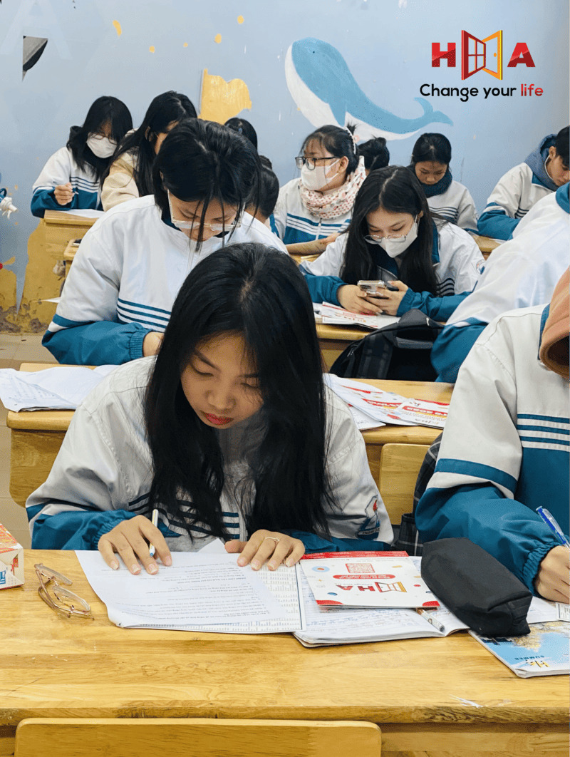 HA CENTRE gặp gỡ học sinh trường Thanh Oai B, Hà Nội