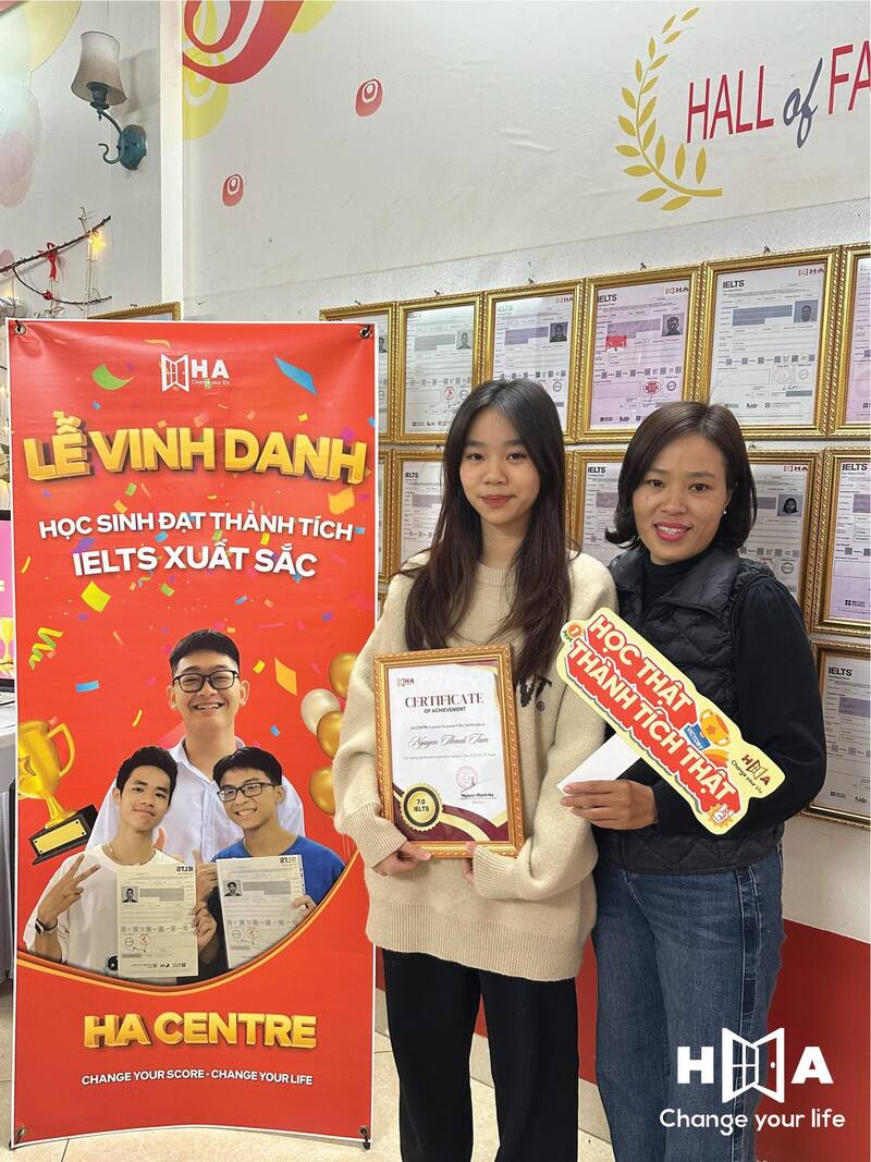 Lễ vinh danh học vên xuất sắc kỳ thi IELTS 25/11/2023