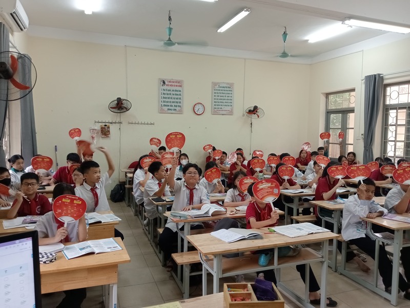 HA Centre đồng hành cùng học sinh trường THCS Châu Khê, Từ Sơn