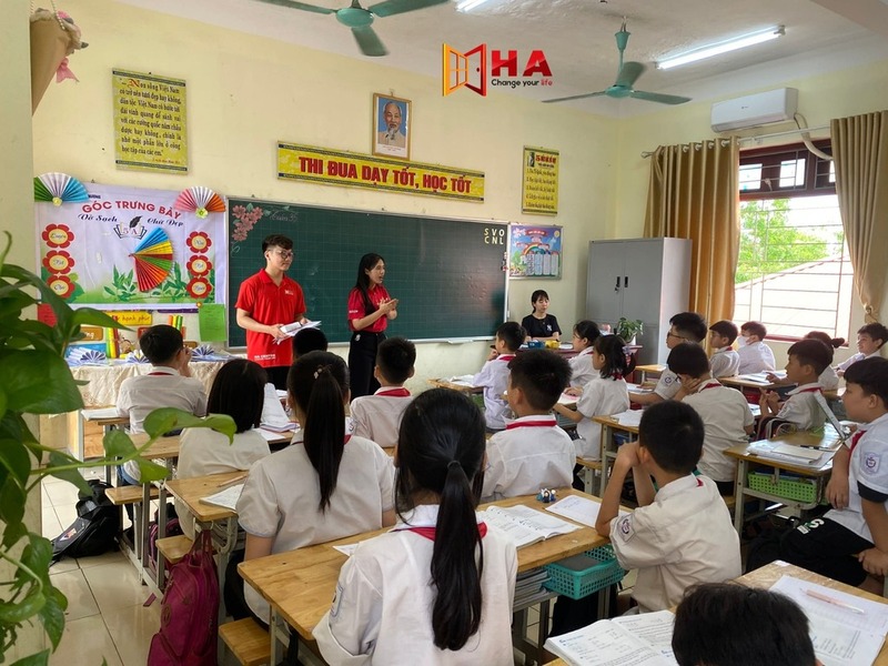 HA Centre gặp gỡ các bạn nhỏ trường Tiểu học Tri Phương (Tiên Du, Bắc Ninh)