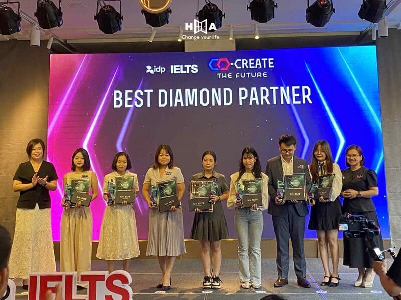 HA Centre vinh dự là đối tác hạng DIAMOND của IDP Việt Nam 2025